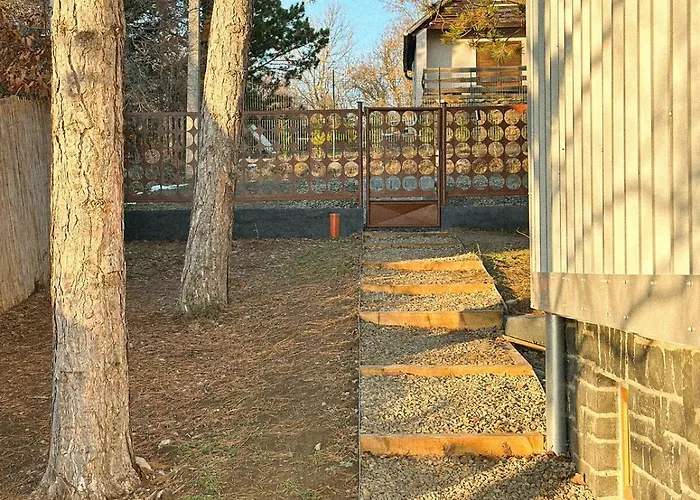 Semesterbostad Lombter *